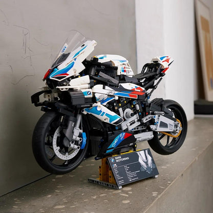 BMW M 1000 RR