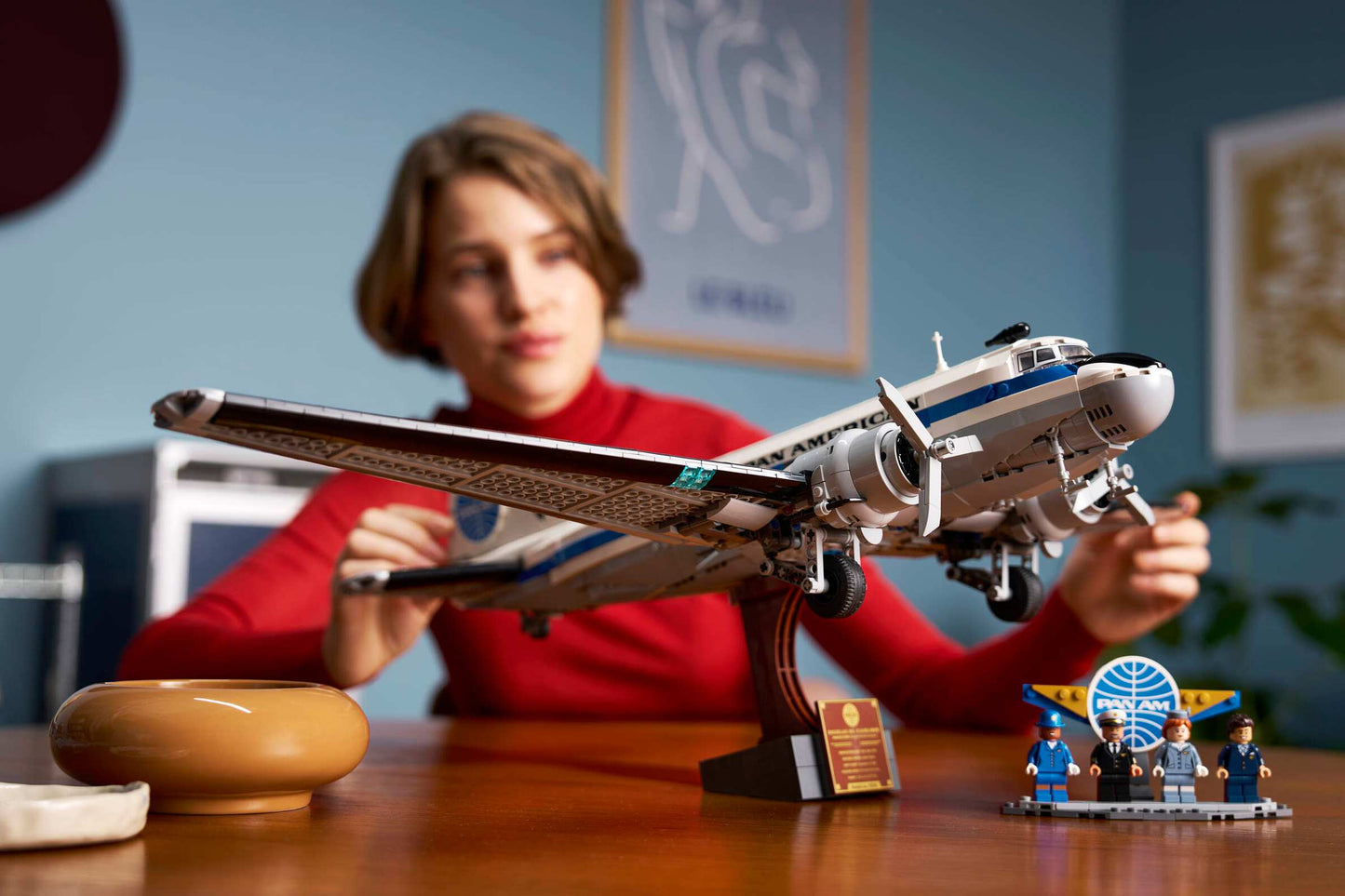 Douglas™ DC-3™ PAN AM® Airliner