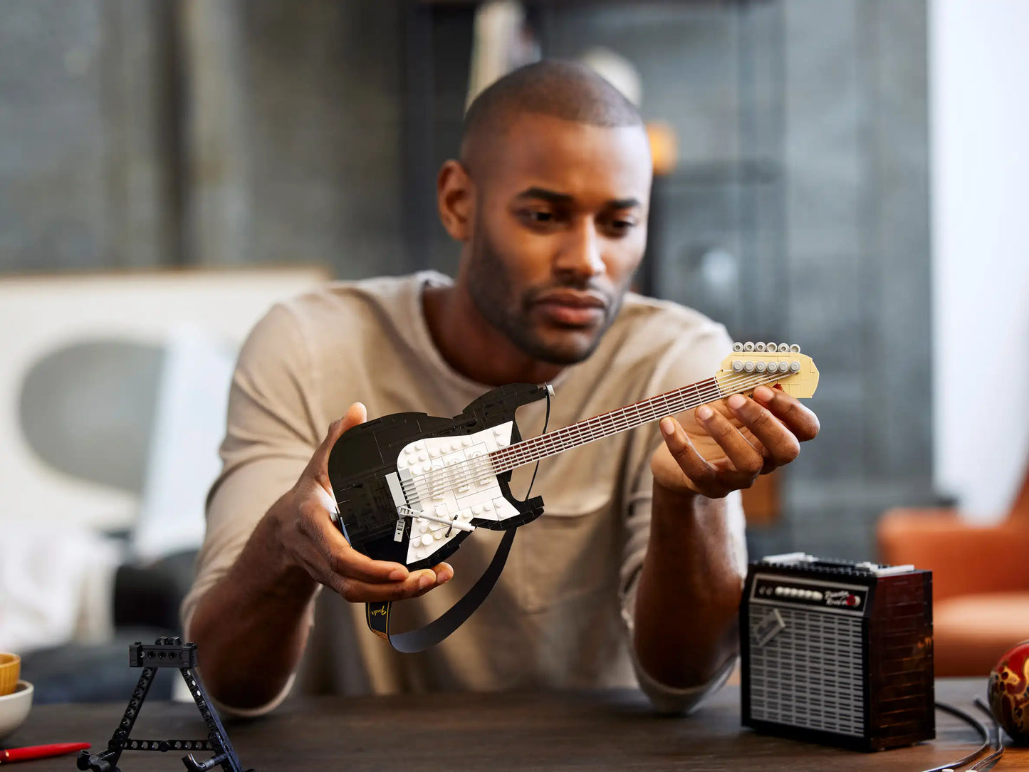 Fender® Stratocaster