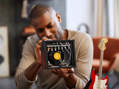 Fender® Stratocaster